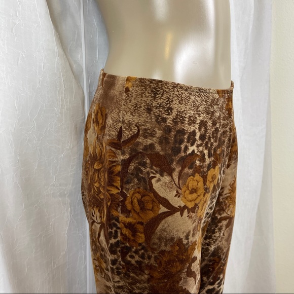 🍂 ✨HOST PICK✨ VTG Velvet Classiques Entier Pants Boot Cut Brown Floral Leopard - Picture 10 of 16